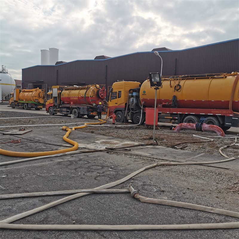 吕梁污水池清理